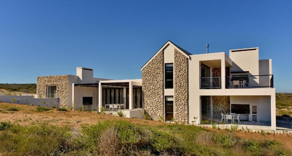 The Shark Bay Villas ランゲバーン エクステリア 写真