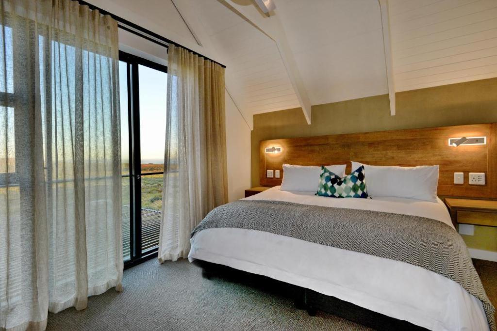 The Shark Bay Villas ランゲバーン エクステリア 写真