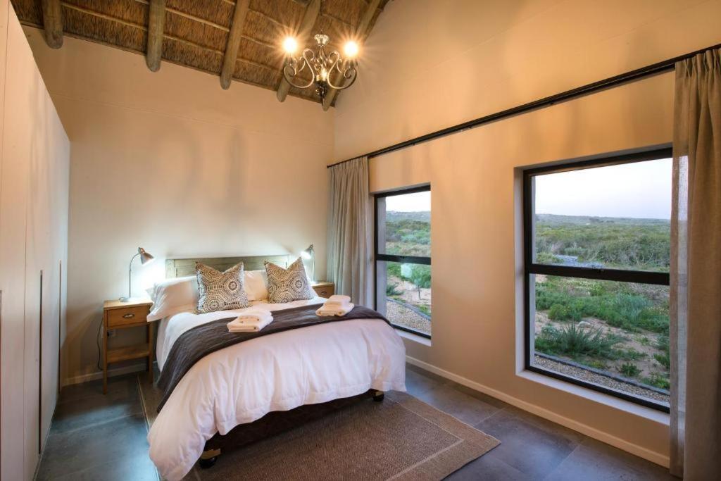 The Shark Bay Villas ランゲバーン エクステリア 写真
